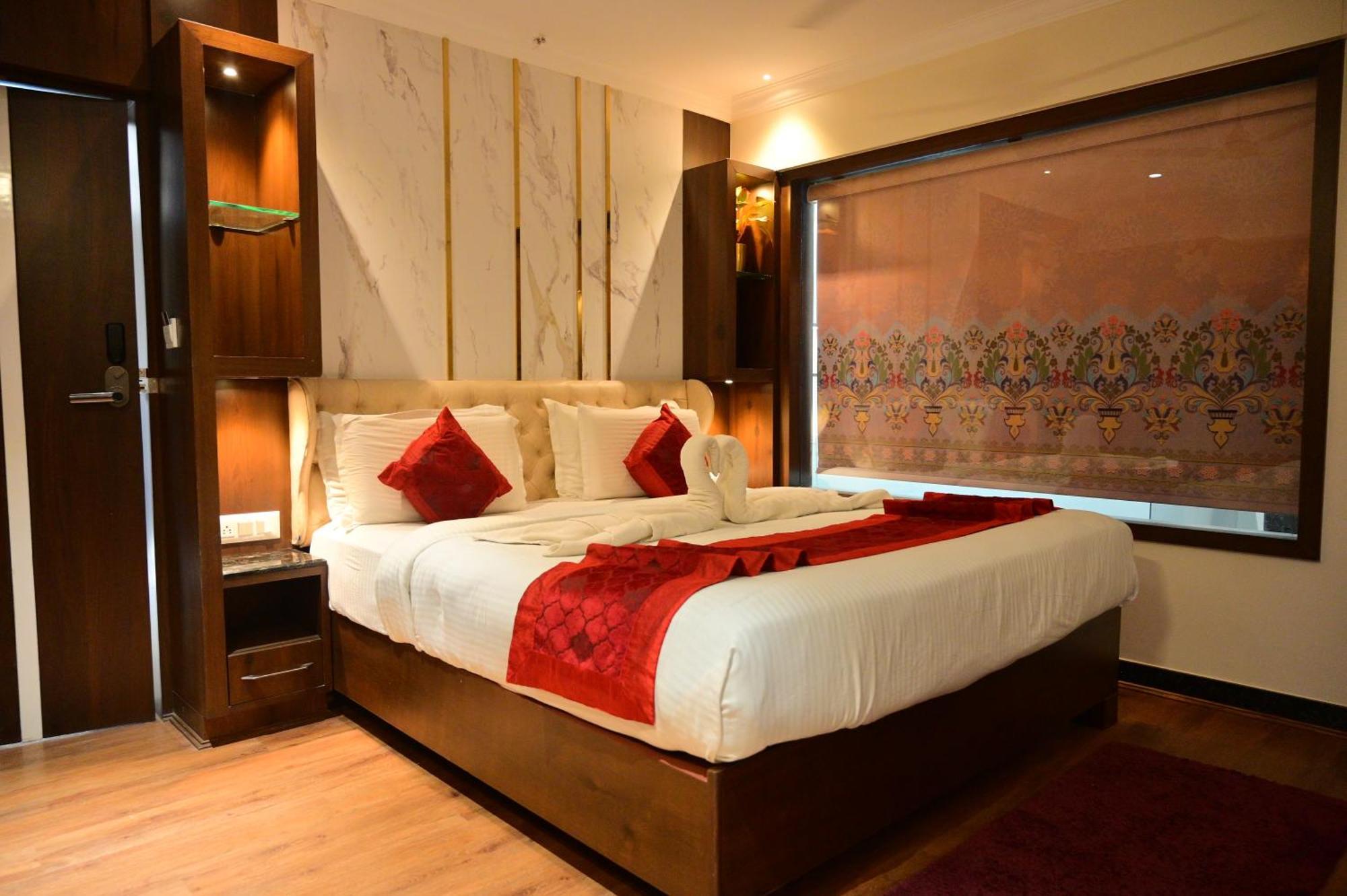 Hotel Golden Riviera Mysore Zimmer foto